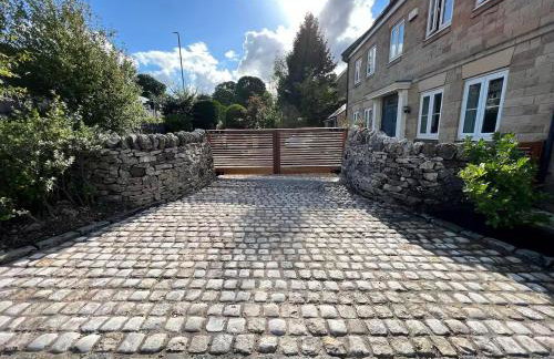 West Lodge - Buxton - Photo 11