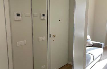 The Y Lake Como Apartment - Photo 21