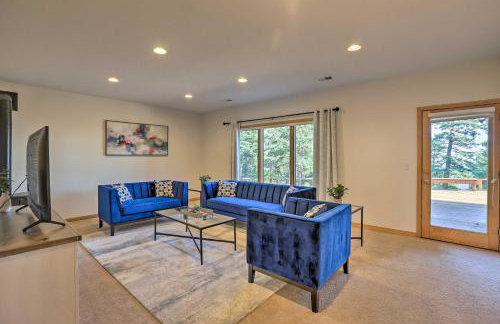 Spacious Evergreen Home with Picturesque Views - Foto 16