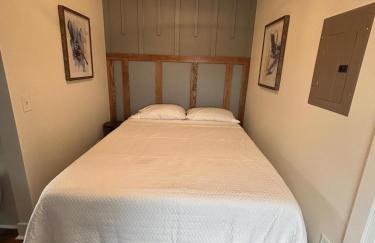 Victorian Queen Getaway Unit C Washerdryer - Foto 8