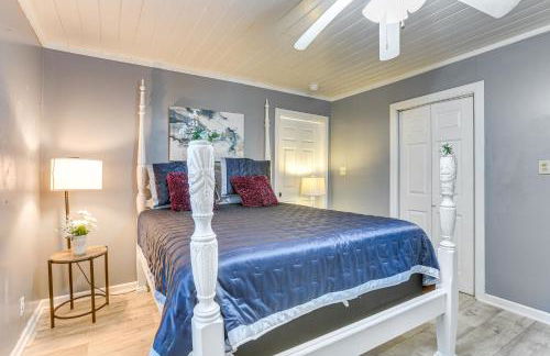 12 Mi to Lake Access Port Arthur Apt with Yard - Photo 17