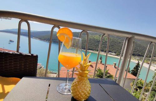 Apartment Noemi with a direct beach view - Foto 9