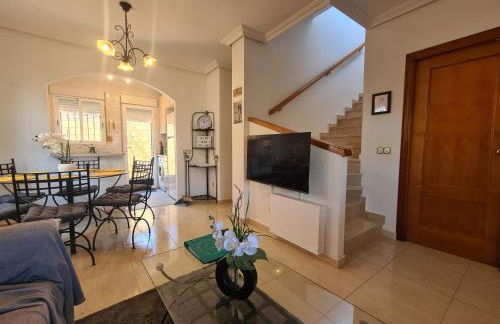 Velo Villa w/ A/C, free Wi-Fi & Pool near Benidorm - Foto 9