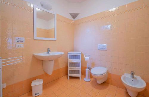 Il Glicine appartamento con darsena privata a lago - Photo 17