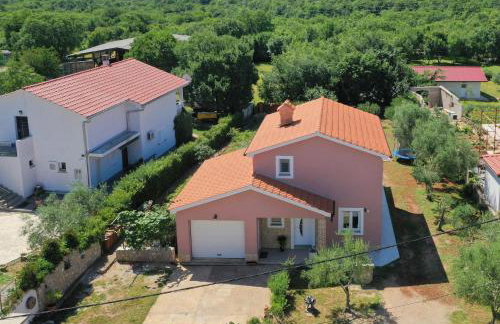 Vacation house Ulika - Photo 2