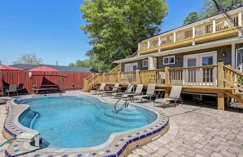 Historic Savannah Gold Private Condo with Pool - 2bed, 1&half bath, Sleeps 6, 1st Floor, 15 Min Walk To Historic Savannah Center And All Attractions - Foto 17