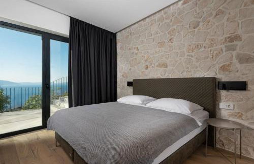 Luksuzna moderna vila sa panoramskim pogledom - Foto 14