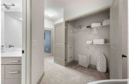 Exclusive Living 5 Min From Downtown - Foto 15