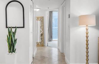 Best views, 2 balconies, 2 bedrooms, pool, gym, parking - Foto 10