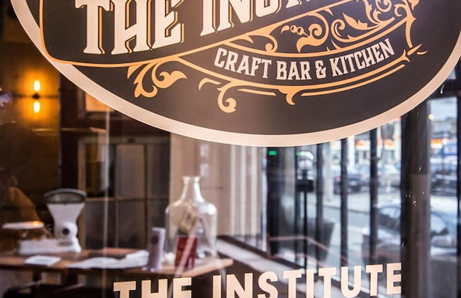 Sosuite 2BR Apt w W D Gym On-site Restaurant - Photo 6