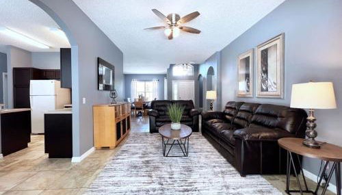 Lovely 4 Bed 3 Bath Pool Home With Spa-5330cvl 4 Bedroom Home by RedAwning - Foto 5