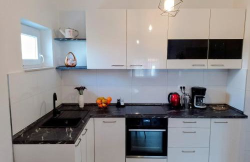 Apartman Josy with gorgeous garden - Foto 6