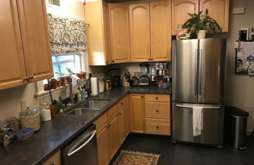 Beautiful Luxury Suite A & B of Shorewood Home - Foto 11