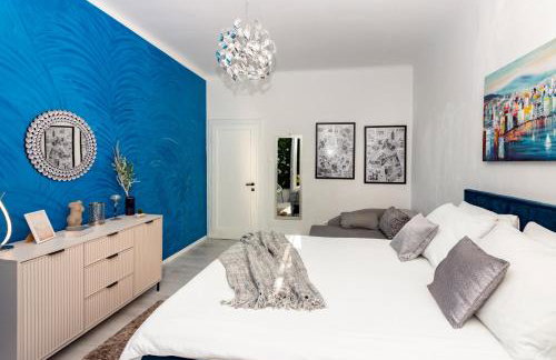 Spacious Apartment Center - Photo 19