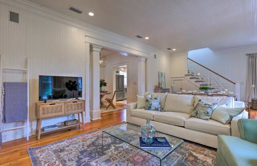 Luxe Fairhope Home with Covered Patio Walk to Bay - Foto 9