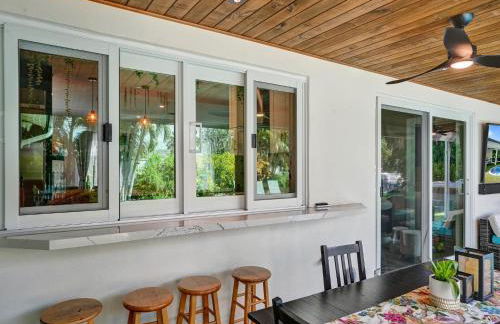 Amazing 5 bed house w pool, jacuzzi and your own boat - Foto 11