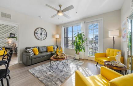 Stylish 2BR Corporate Stay Pool Balcony #2 - Foto 1