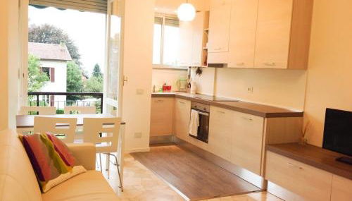 Cerro Lake view perfect for families, walk to the beach! - Photo 2