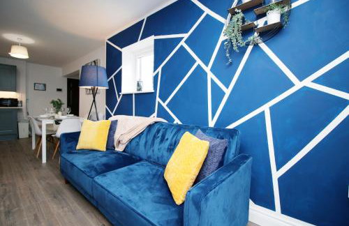 Casa di pietra - Cardiff City centre apartment with patio, Free private parking - Foto 6