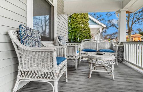 Steps to Dtwn Plymouth! Home with Dog-Friendly Yard - Foto 3