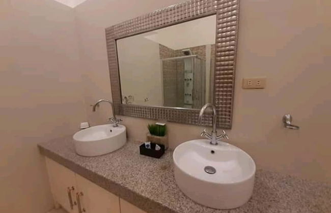 Canoy's Mansion Apartelle in Dalaguete Cebu - Foto 21