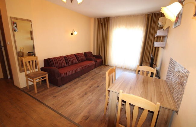 Menada Horizont Sunny Beach Apartments - Photo 3
