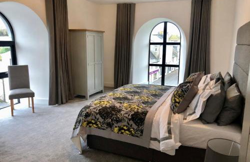 East Church House, Unique 9 bedroom Church, Historic Market Town. - Foto 28