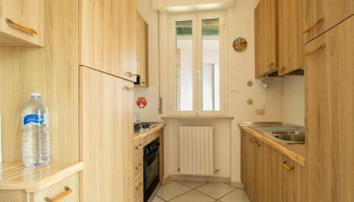 Large balcony overlooking the sea Wi-Fi Parking - Foto 2