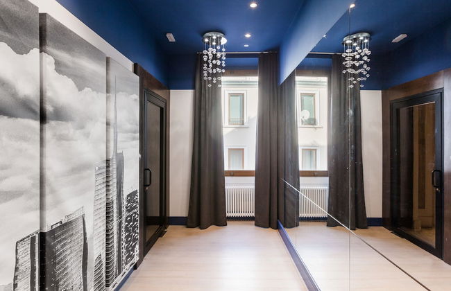 easyhomes - Duomo Suites & Apartments - Photo 38