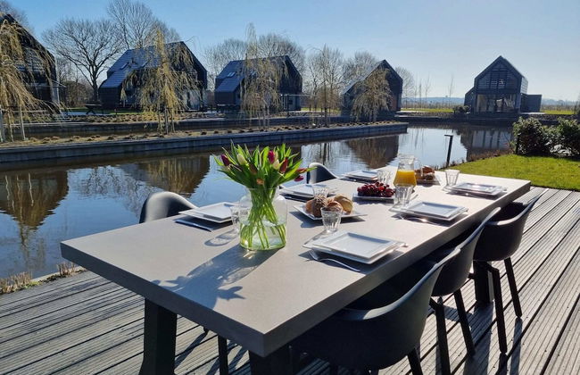 Luxurious Detached Water Villa With Jetty - Foto 12