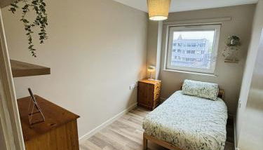 Central, Close to Theatre & Cruise Port, with free parking space! - Foto 5