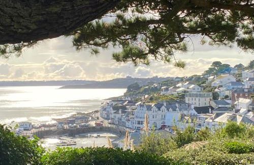 5 SEAVIEW private parking w EV - Photo 27