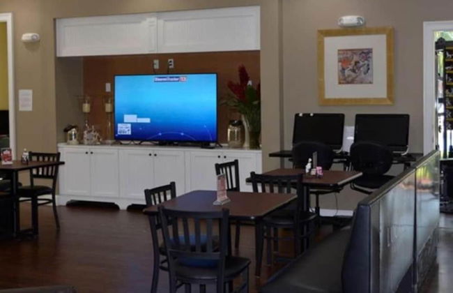 Cozy 4bdr House Near Disney 8101 - Photo 45