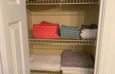 Charming 2 bdr 1 bath home fenced byard N Pensacola Pet Friendly Close to bases - Foto 3