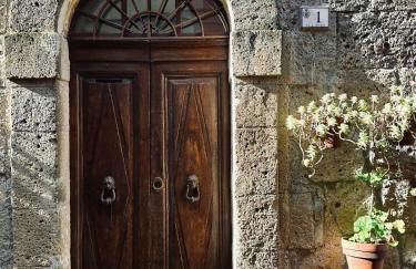 Santa Monaca Medieval Guesthouse - Foto 2