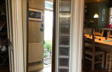 Large Former Farmhouse, Crickhowell - Foto 11