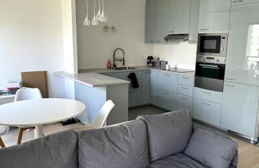 Appartement calme et lumineux avec 2 chambres et un parking - Foto 10