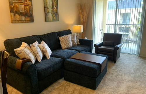 Exclusive Top Floor 1 bedroom in central Irvine one month min - Foto 15