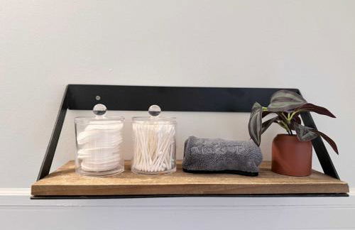 E2 Centrally located in Carytown fully fenced - Foto 16