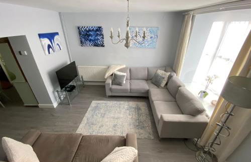 Aurora Tor - Photo 4