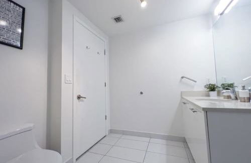 Palm Place Heart of Miami with Parking Pool and Gym - Foto 21