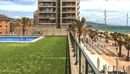 Great apartment with a pool on the beach in Barcelona - Foto 2
