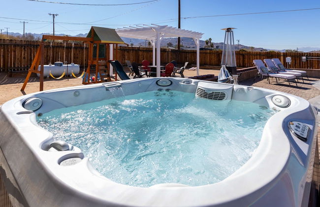 Desert Oasis Cozy Comfort Meets Outdoor Luxury - Foto 6