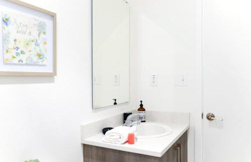 Entire House with Free Parking at North Miami! - Foto 19