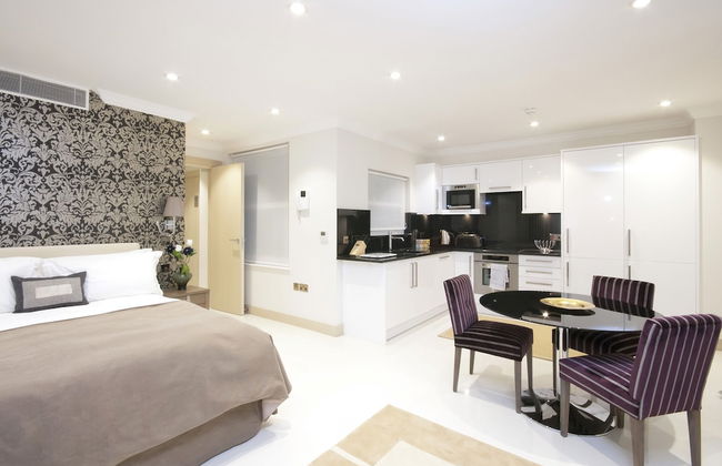 Claverley Court - Photo 53