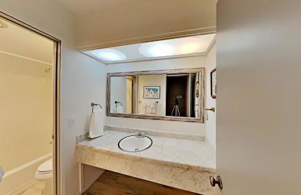 Great 3 Bedroom Condo with Washer and Dryer! - Foto 12