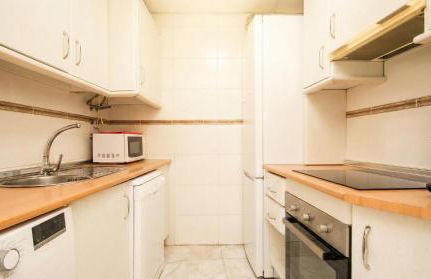 Spacious 2-Bedroom Apartment - Walk to Isla Mágica - AC - Premium Bed - Foto 23