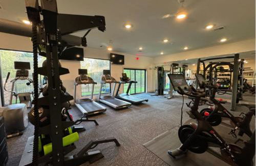 LUX 2B2B Apt Near Heart of Austin with Pool & Parking - Foto 31