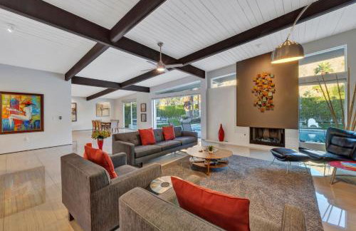 4BR MidCentury Alexander Home in Vista Las Palmas - Foto 18