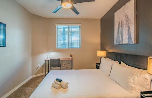 Extensive 2BD - ASU - Sloan Pk - WD - Parking - Sleeps 8 - Foto 48